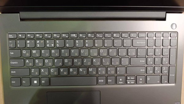 Ноутбук Lenovo V15 G3 IAP 15.6" FHD, Intel Core i5-1235U, 8Gb, 512Gb SSD, no OS, серый (82TTA097IH_RU)