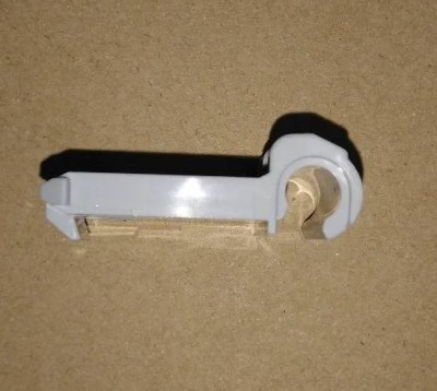 Петля крышки правая BROTHER DCP-7010/7030/7032 (LS1952001/LS0786001)