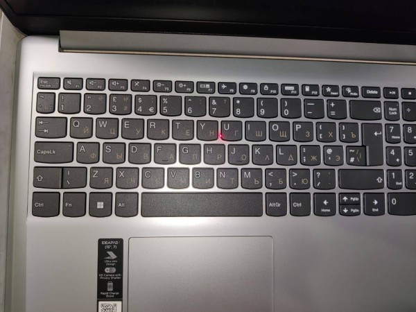 Ноутбук Lenovo IP1 15AMN7 15.6" FHD, AMD R5-7520U, 16Gb, 512Gb SSD, no OS, серый (82VG00MWUE)*