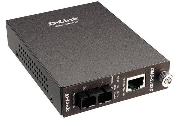 D-Link DMC-530SC Медиаконвертер с 1 портом 10/100Base-TX и 1 портом 100Base-FX с разъемом SC SM (до 30 км)