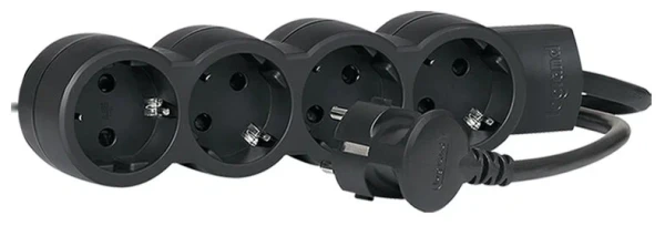 Удлинитель 4X2К+З 3м черный Legrand 695028
