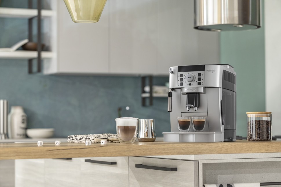 Delonghi Delonghi ECAM 22.110.SB 40 338