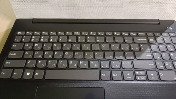 Ноутбук Lenovo V15 G2 IJL 15.6" FHD, Intel Celeron N4500, 8Gb, 256Gb SSD, RJ45, USB-C , NoOS, black (82QYA00HIN)