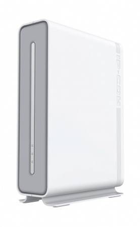 IP-COM EW15D Трехдиапазонная гигабитная точка доступа, 2,4/5,2/5,8 ГГц, до 3000 Мбит/с, 4х1 Гбит/с, PoE