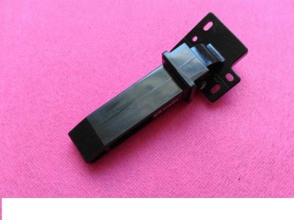 Петля автоподатчика правая KYOCERA 303LJ02040