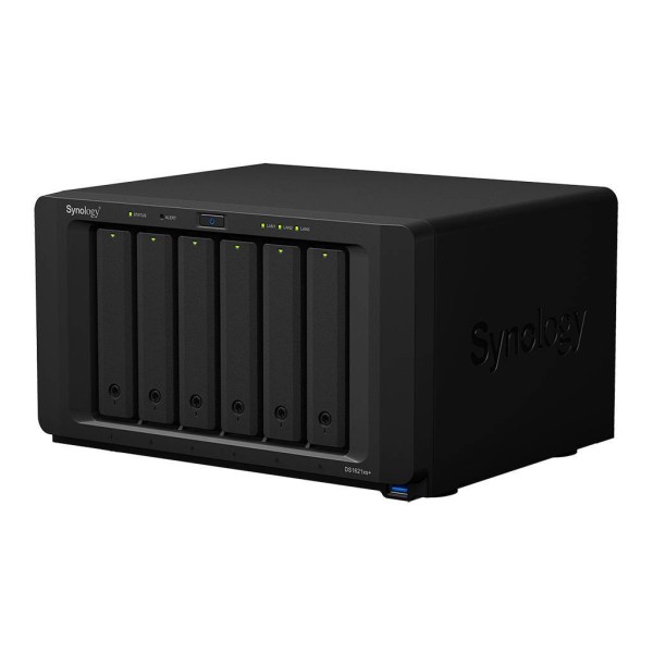 Synology DS1823xs+ Сетевое хранилище 8x2.5"/3.5" SATA, Ryzen V1780B-3.35GHz, 8GB DDR4, 2x1 Гбит/с, 1x10 Гбит/с, 3xUSB