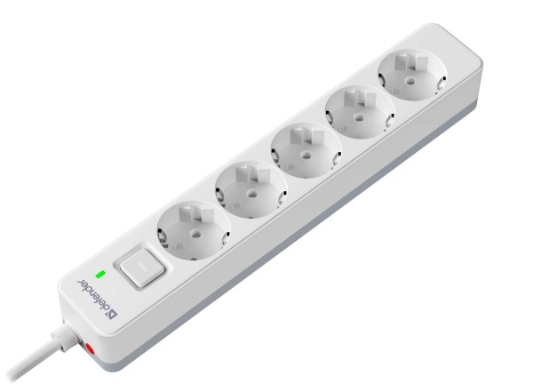 Defender Удлинитель с сетевым фильтром DFS 135, белый, 5 розеток, 5 м.