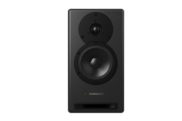 Акустическая система (студийный монитор) [CORE5] Dynaudio [Core 5] активная, 2-х полоcная, ВЧ динамик 1.1", НЧ динамик 5", мощность: ВЧ 280 Вт, НЧ 280 Вт, частоты: 46-26000 Гц, XLR аналоговый вход, AES3 XLR, BNC Word Clock цифровые входы, AES3 XLR выход